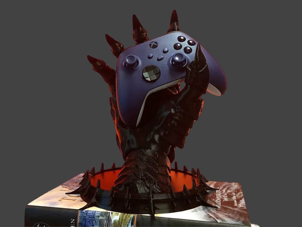 Suporte Sauron — com controle Xbox